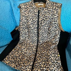 Kim Rogers sleeveless vest. Size 2x.